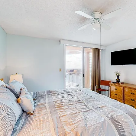 Buena Vista 405 Apartment