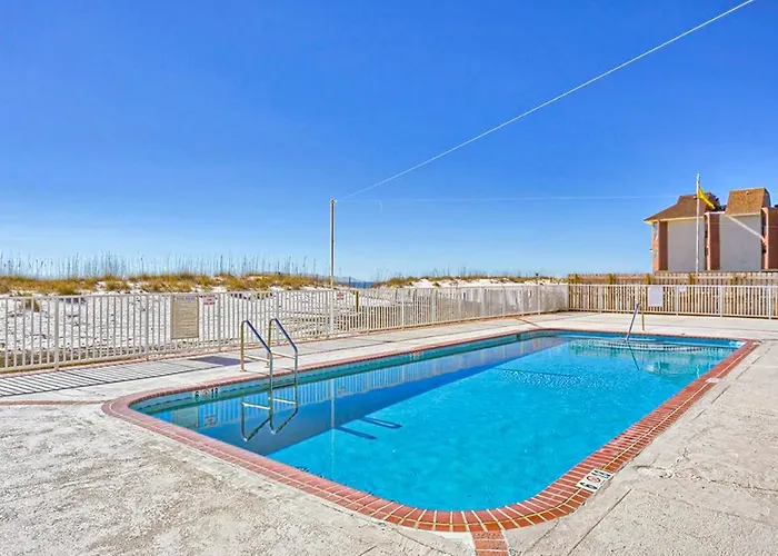Buena Vista 405 Apartment
